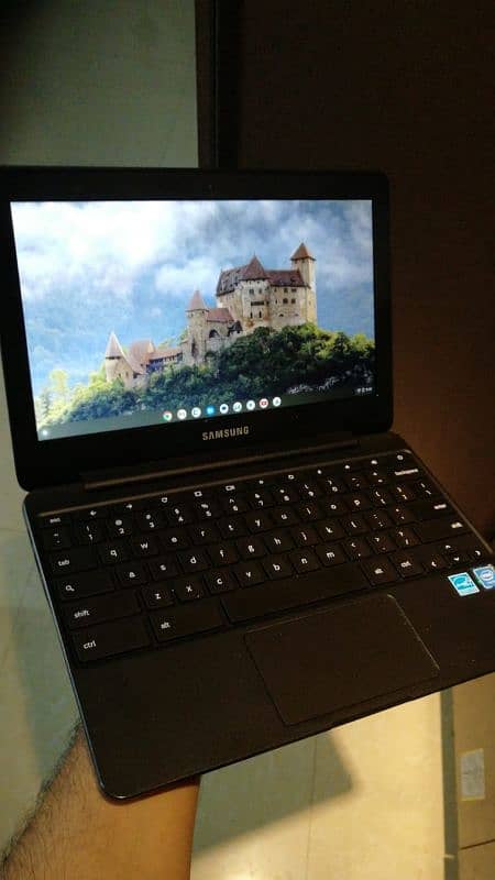 Samsung tablet sy bhtr Chromebook chrome book 4