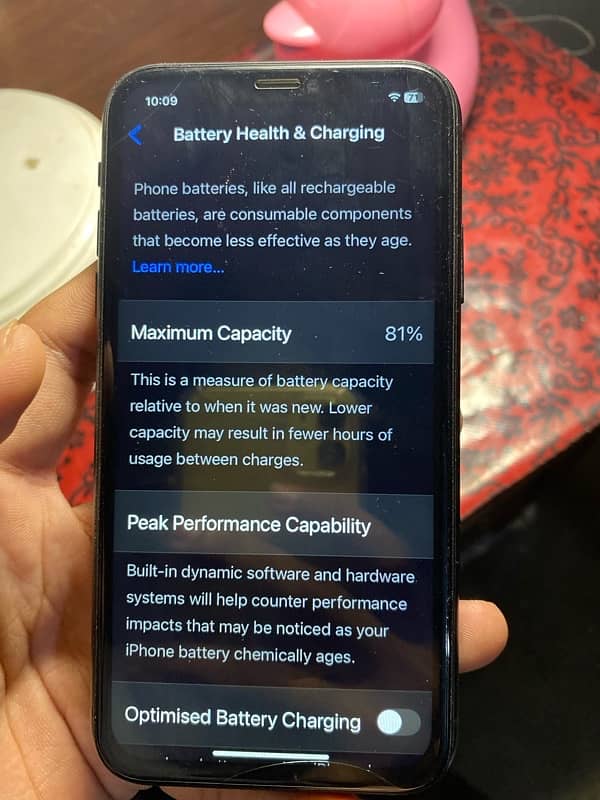 iPhone 11 64gb Nonpta jv 81 battery health 8