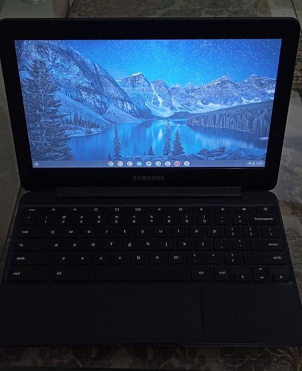 Chrome Book Samsung notebook C500 4/16 2