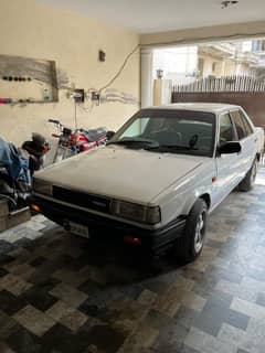 Nissan Sunny 1987