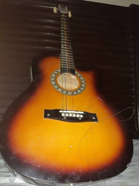 Guitar For Sale in Rawalpindi 3