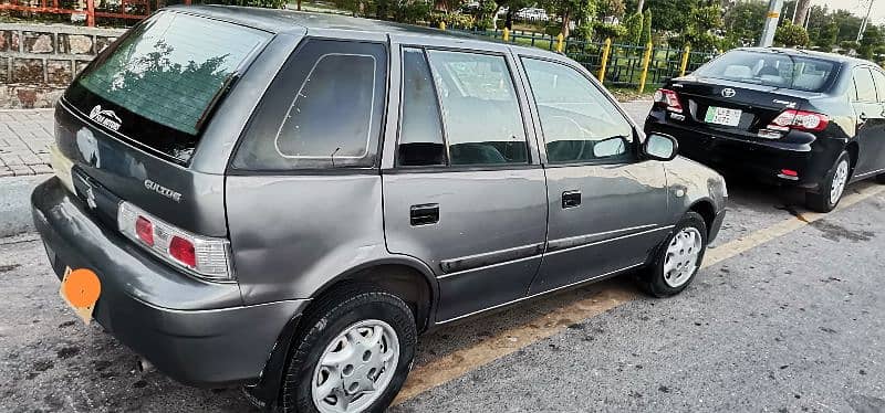 Suzuki Cultus VXR 2011 very good condition 1