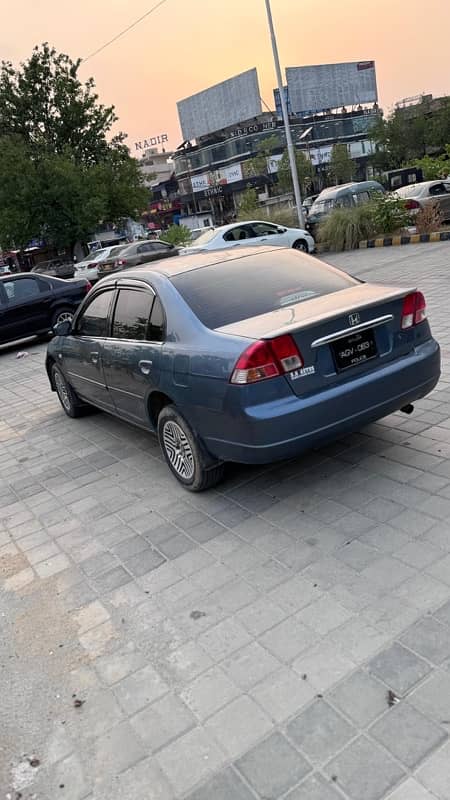 Honda Civic EXi 2004 1