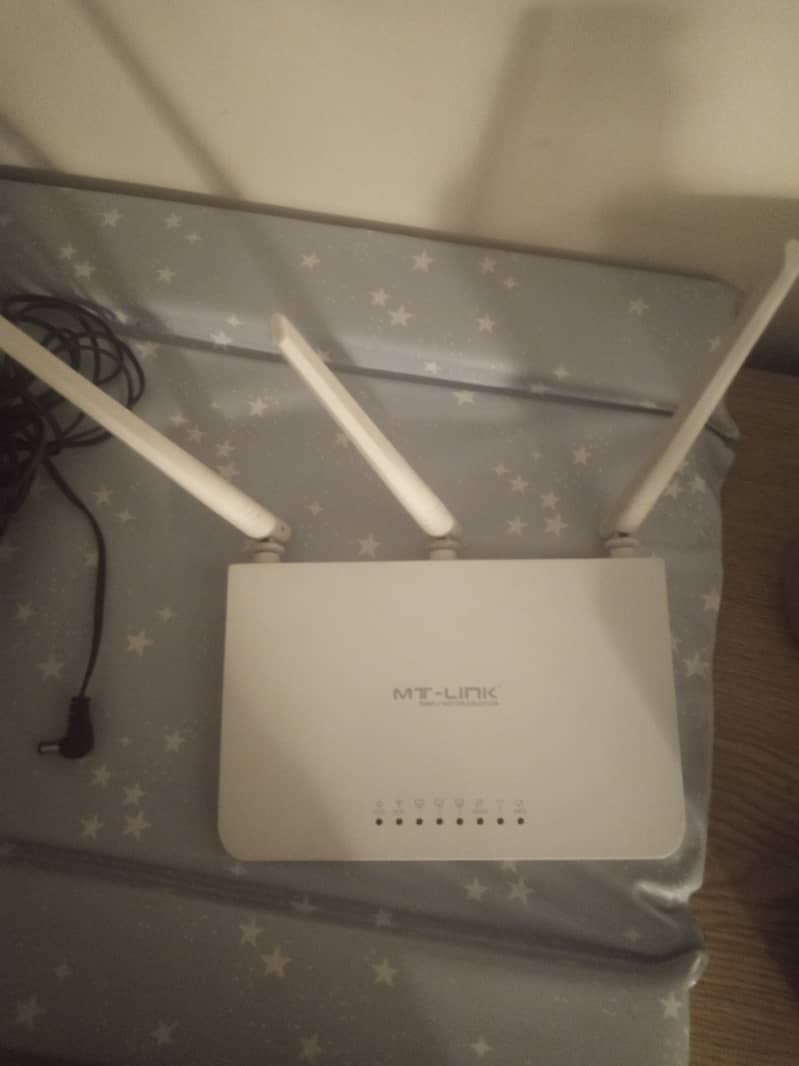 MT link slightly used working wifi router not for fiber 0