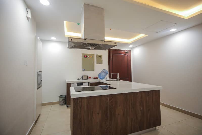 per day super executive 1001 sq feet Stunning Appartment for sale in Phase 4 DHA 6