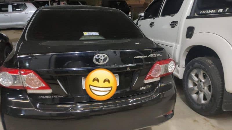 Toyota Corolla Altis 2013 1