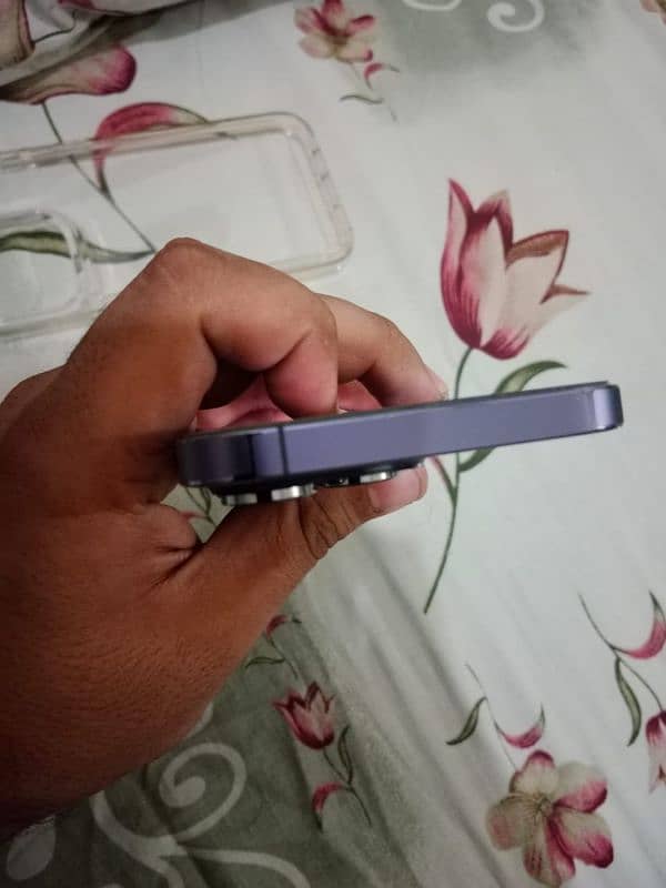 I phone 14 pro max 256GB 5