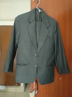 Dress suit