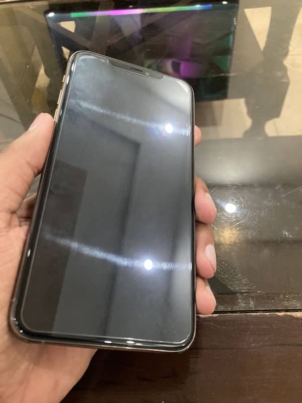 iphone 11 Pro Max PTA Approved 256 GB 5