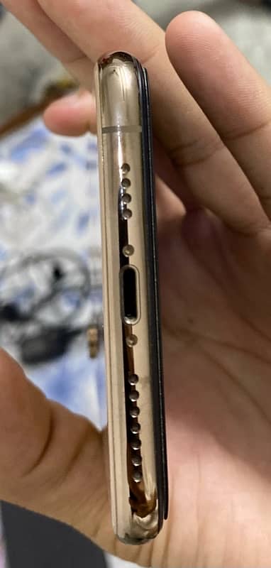 Iphone XS Max 64 GB PTA Approved 6