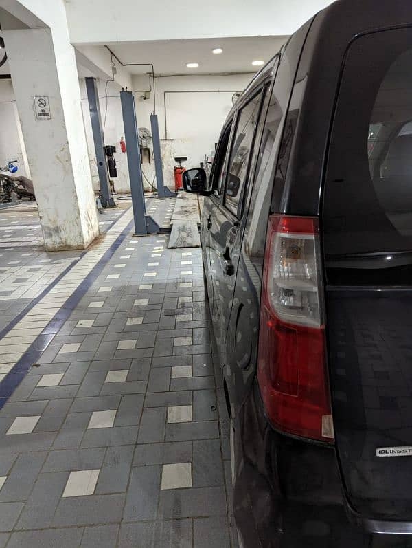 Suzuki Wagon R 2014 1