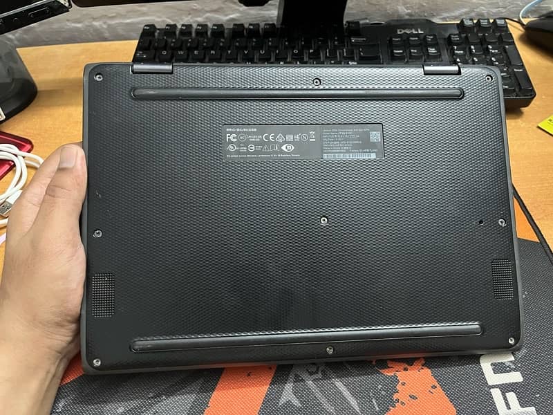 Lenovo Chromebook Touchscreen (6-8 Hours) Battery Timing 5