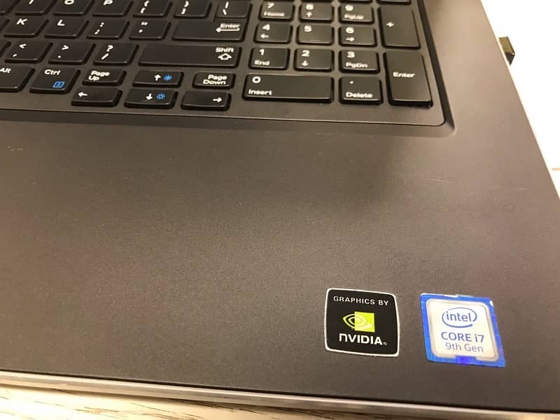 Dell core i7 9th Generation 1