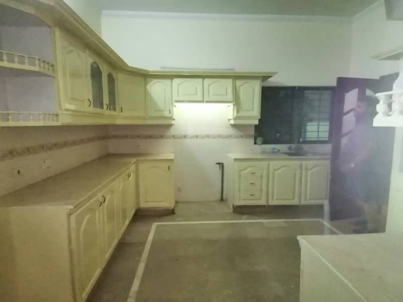 DHA 1 Kanal Wonderful Lower Portion For Rent In Phase 4 25