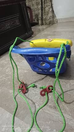 kids swing very good condition