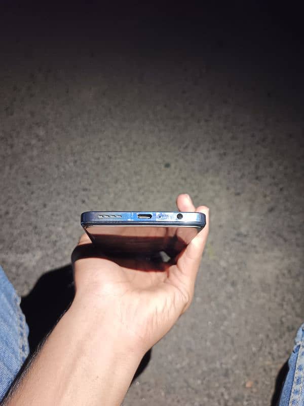 Infinix Hot 40 pro 0