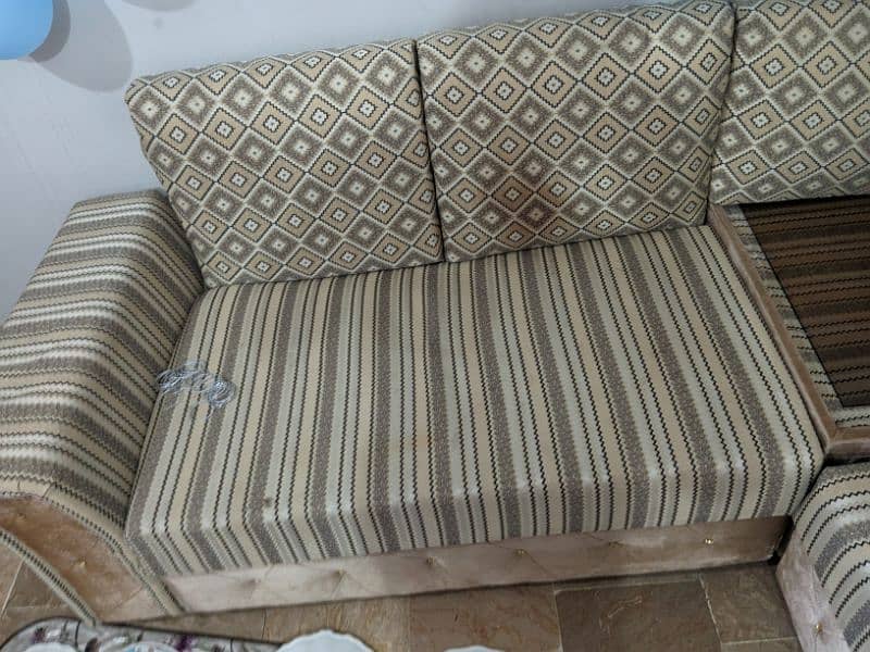 9 saeter sofa set with glass 2