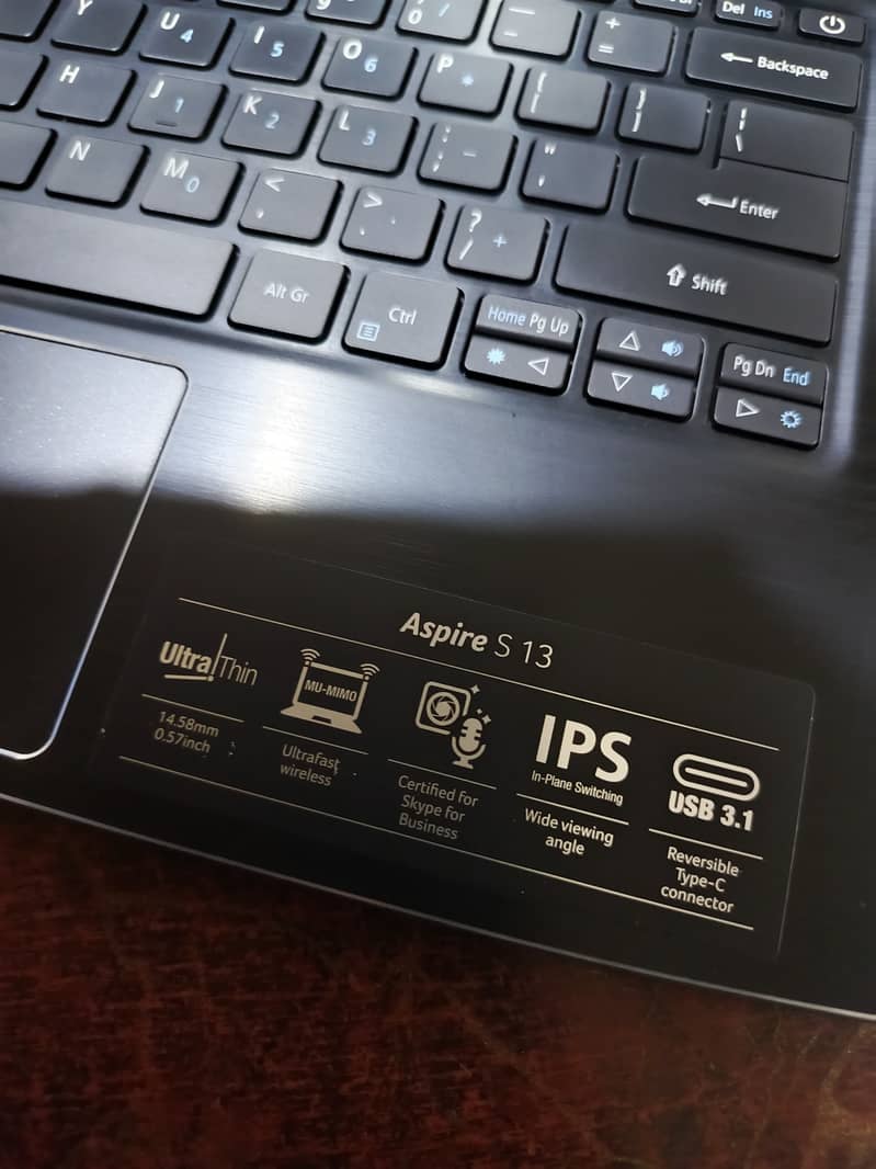 Acer Aspire Slim Laptop | Core i5 7th gen | TechWorld 3