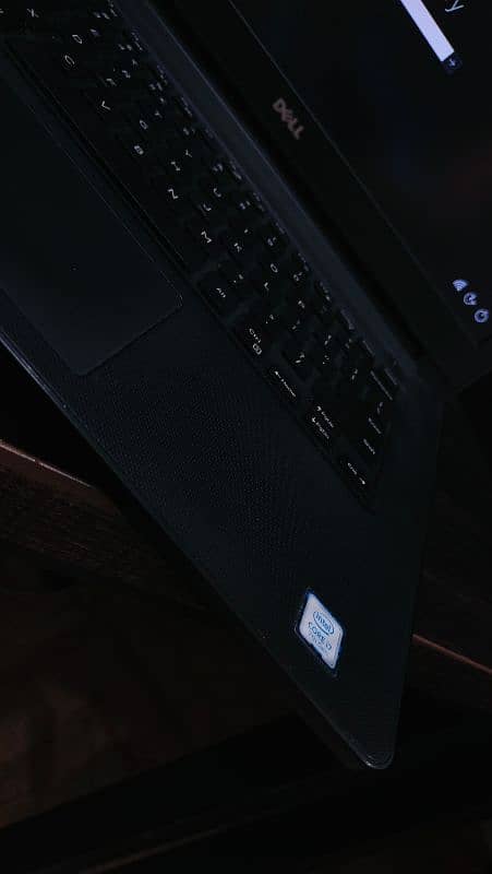 Dell Vostro 1