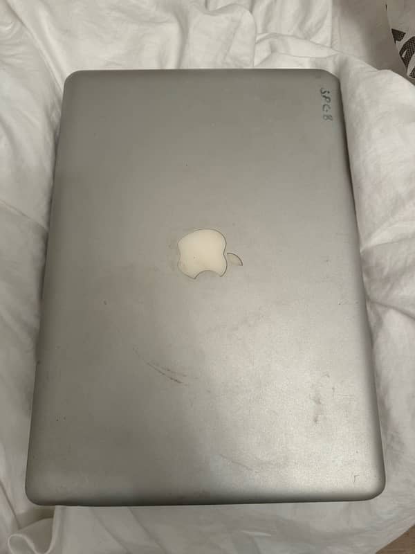 Macbook Pro i5 2011 model 2