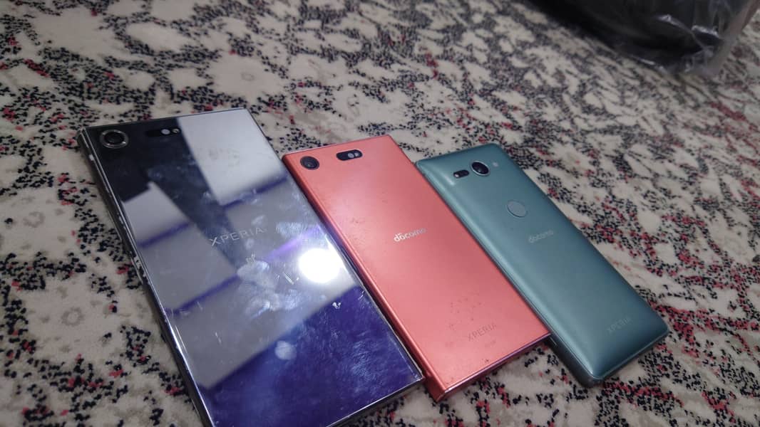 SONY XPERIA XZ2 COMPACT | PTA APPROVED! | JUST DISPLAY REQUIRED 5