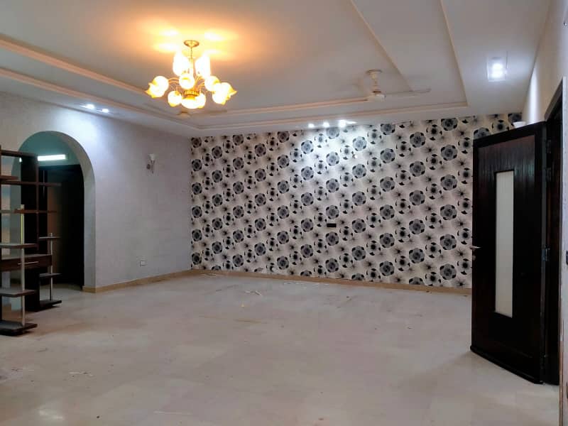 17 Marla indepedent House for Rent in Johar Town 12