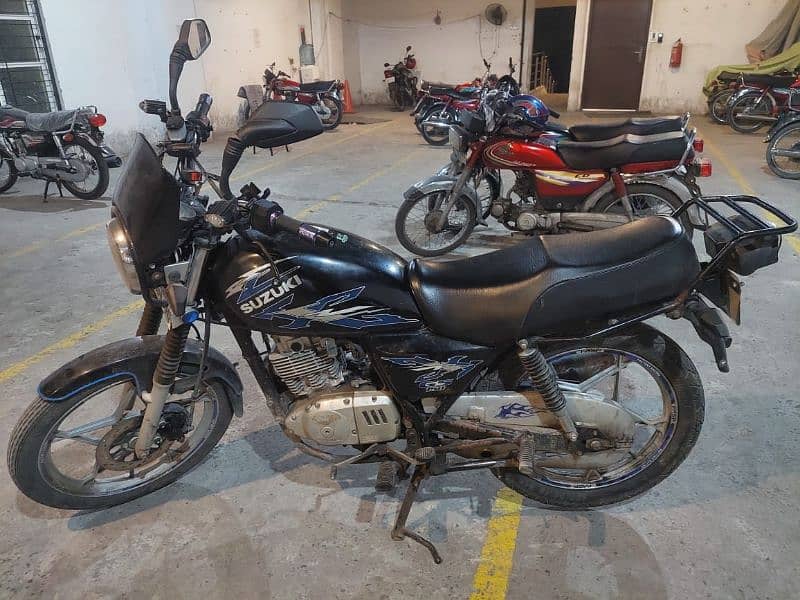 Suzuki GS 150 0