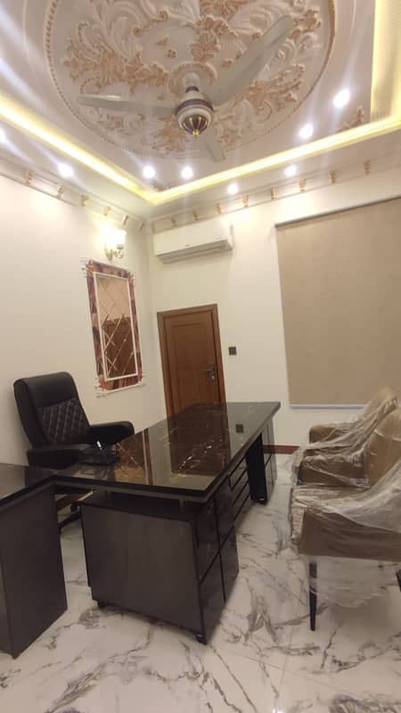 1200 seqfet Furnished Office with all setup For 2