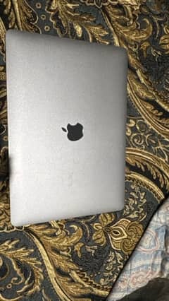 MacBook