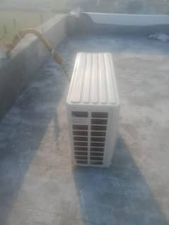 Gree  Dc inverter 1.5 ton