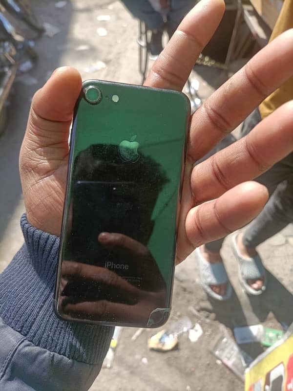 iPhone 7(PTA Approved)128 gb urgent sale 3