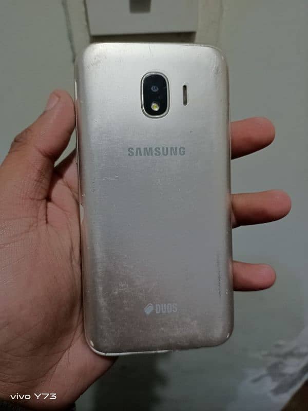 Samsung Galaxy J4 2018 0