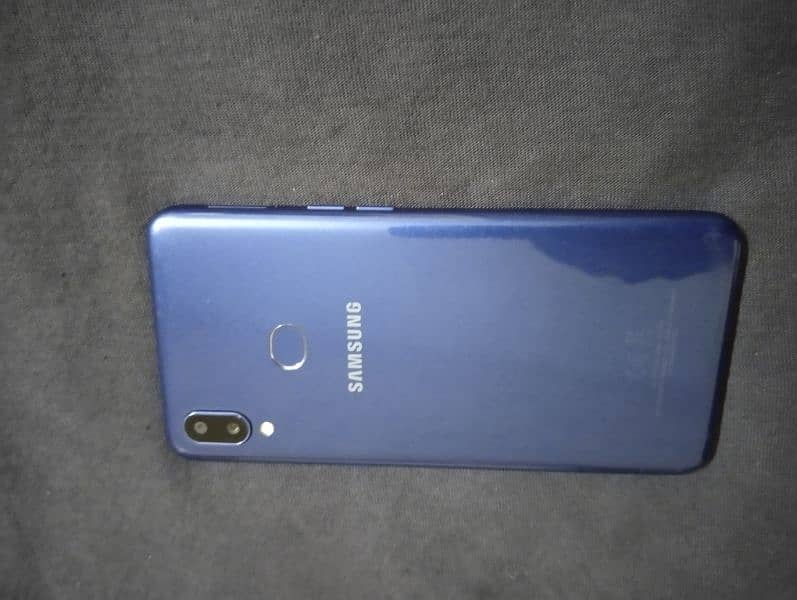 Samsung a10s 3