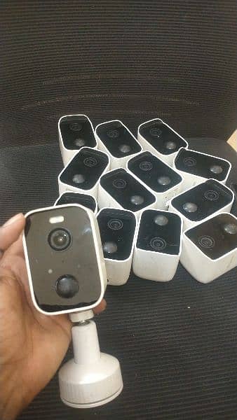 Swann wifi Camera with 3month batry backup 4