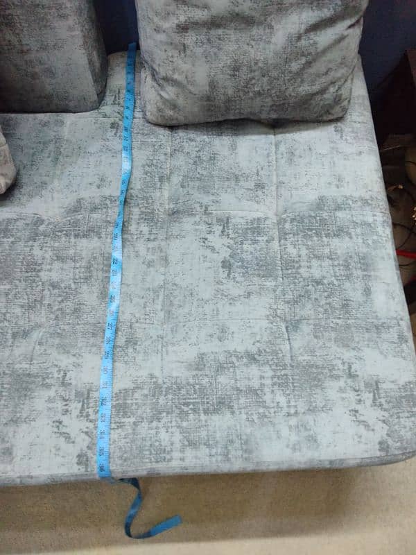 6 seater, Imported fabric, Molty foam 4