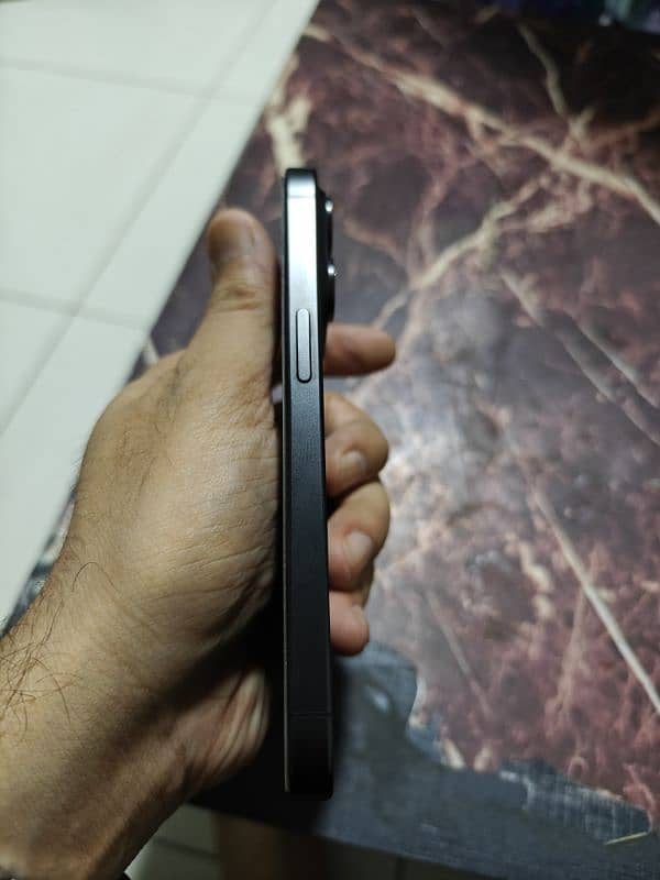 iphone 15 pro 128GB FU 99BH 4