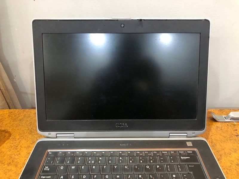 Dell Latitude E6420 i5 2nd 128 GB SSD 0