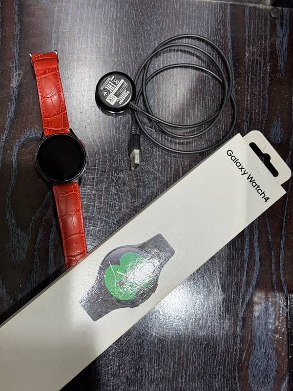 Galaxy Watch 4 (40mm) 0