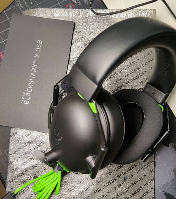 Razer Blackshark V2X USB Gaming Headphone 1