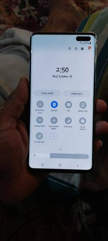 samsung s10 plus 5g   256gb 3