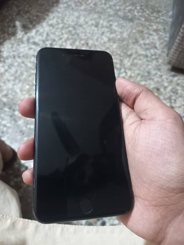 iphone 7 plus pta aproved urgent sale 4