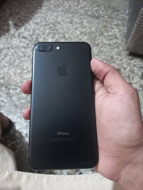 iphone 7 plus pta aproved urgent sale 5