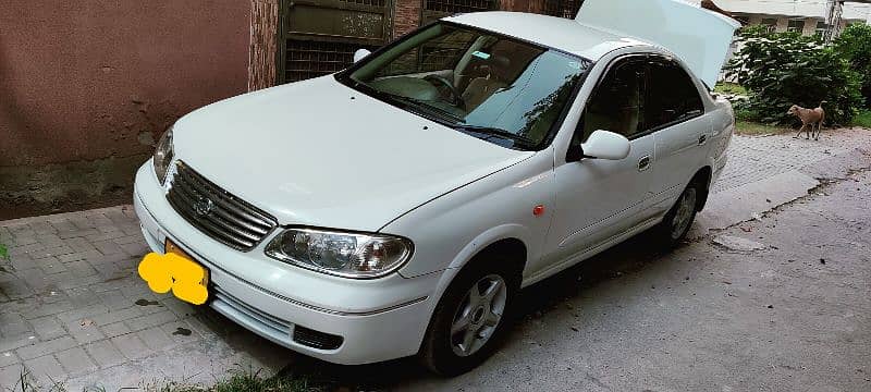 Nissan Sunny 2005 4