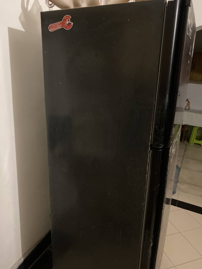 Dawlance Inverter 9199 Refrigerator 1