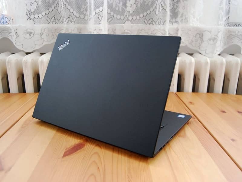 Lenovo thinkpad workstation p1 gen gen2 0