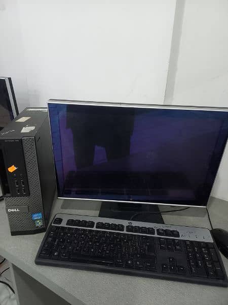 Computers for sale. Complete set with led 5