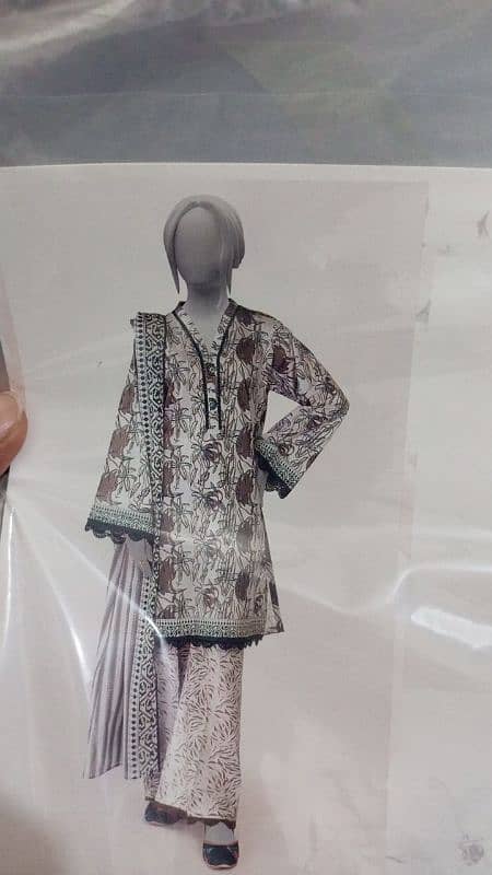 Lawn printed Unstiched dress, Sohaye by diners. 0