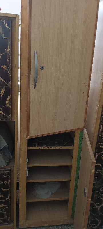 wood cupboard with 10 spaces 2