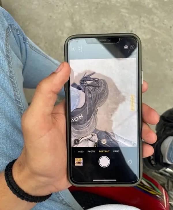 iphone 11 pro max non pta 64gb 4