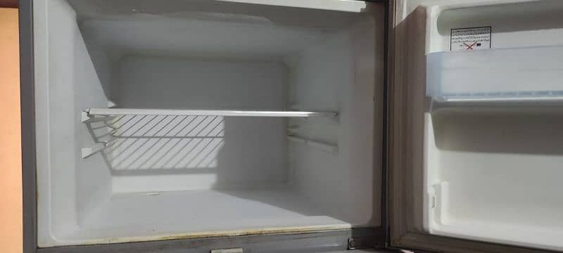 Old Haier 13 cubic feet refrigerator. 5